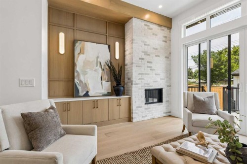 2708 18 Street Nw, Calgary, AB - Indoor Photo Showing Living Room With Fireplace