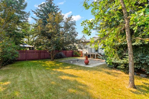 5467 Dalrymple Crescent Nw, Calgary, AB - Outdoor