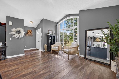 79 Cranberry Square Se, Calgary, AB - Indoor