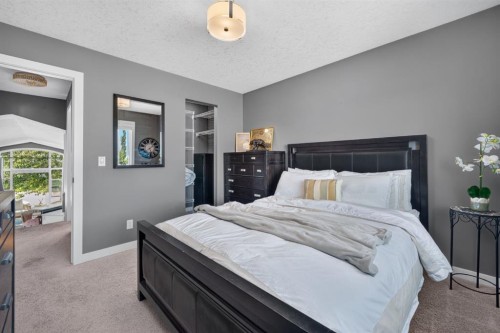 79 Cranberry Square Se, Calgary, AB - Indoor Photo Showing Bedroom