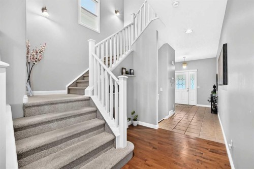 153 Cranleigh Bay Se, Calgary, AB 