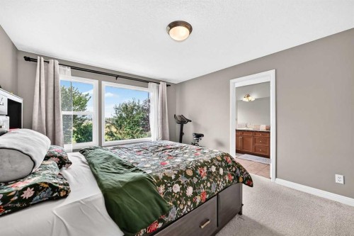 153 Cranleigh Bay Se, Calgary, AB 