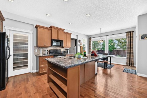 153 Cranleigh Bay Se, Calgary, AB 