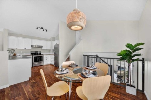 307 Covehaven View Ne, Calgary, AB - Indoor Photo Showing Dining Room