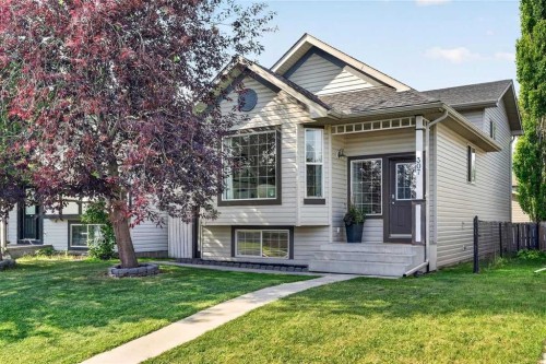 307 Covehaven View Ne, Calgary, AB - Outdoor