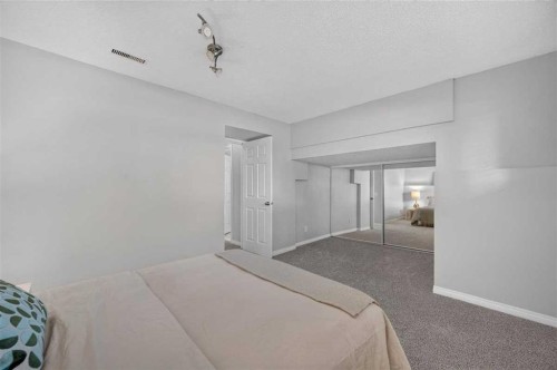 307 Covehaven View Ne, Calgary, AB - Indoor