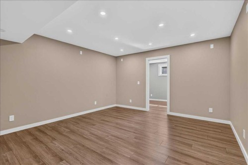 1017 Brightoncrest Common Se, Calgary, AB - Indoor Photo Showing Other Room