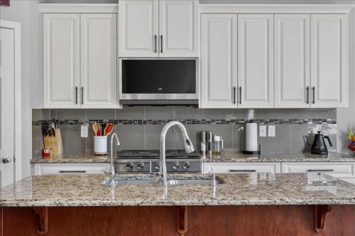 1017 Brightoncrest Common Se, Calgary, AB - Indoor Photo Showing Kitchen With Upgraded Kitchen
