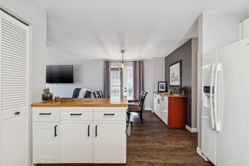 19 Covington Close Ne, Calgary, AB - Indoor