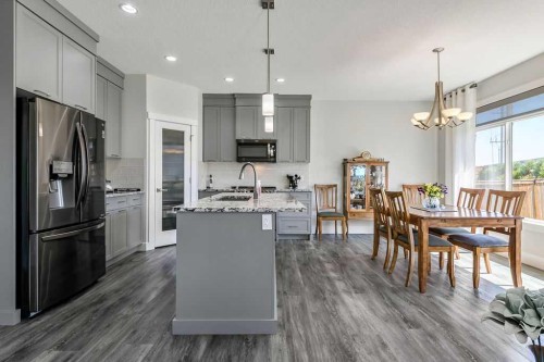267 Cimarron Vista Court, Okotoks, AB - Indoor