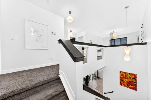 132 Evanscove Manor Nw, Calgary, AB - Indoor Photo Showing Other Room