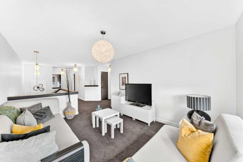 132 Evanscove Manor Nw, Calgary, AB - Indoor