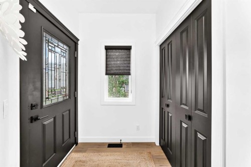 132 Evanscove Manor Nw, Calgary, AB - Indoor Photo Showing Other Room