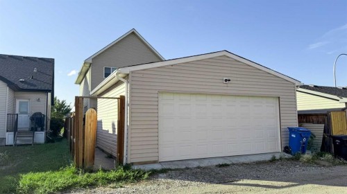 222 Copperpond Boulevard Se, Calgary, AB 