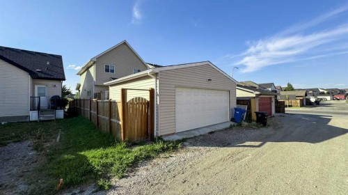 222 Copperpond Boulevard Se, Calgary, AB 
