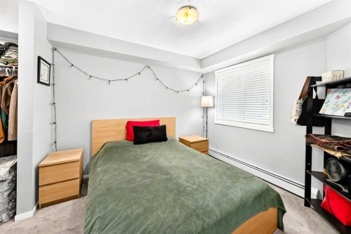 2314-4641 128 Avenue Ne, Calgary, AB - Indoor Photo Showing Bedroom