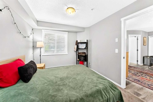 2314-4641 128 Avenue Ne, Calgary, AB - Indoor Photo Showing Bedroom