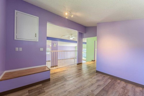 106 Elma Street West, Okotoks, AB - Indoor