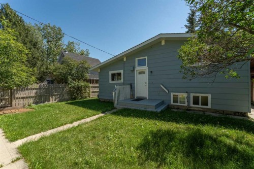 106 Elma Street West, Okotoks, AB - Outdoor