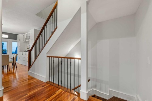 1910 29 Avenue Sw, Calgary, AB - Indoor Photo Showing Other Room
