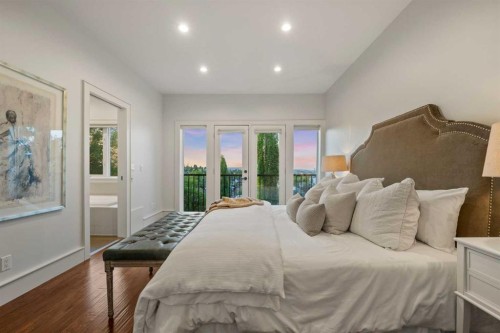 1910 29 Avenue Sw, Calgary, AB - Indoor Photo Showing Bedroom