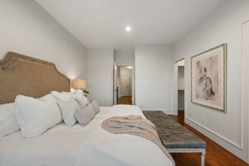 1910 29 Avenue Sw, Calgary, AB - Indoor Photo Showing Bedroom