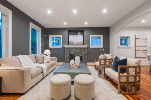 1910 29 Avenue Sw, Calgary, AB - Indoor Photo Showing Other Room