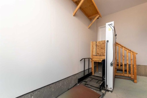 62 Redstone Mews Ne, Calgary, AB - Indoor Photo Showing Other Room