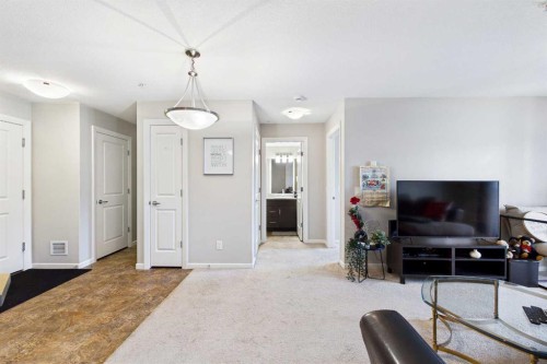 3307-402 Kincora Glen Road Nw, Calgary, AB - Indoor