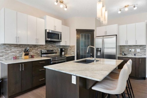 161 Cougar Ridge Close Sw, Calgary, AB 