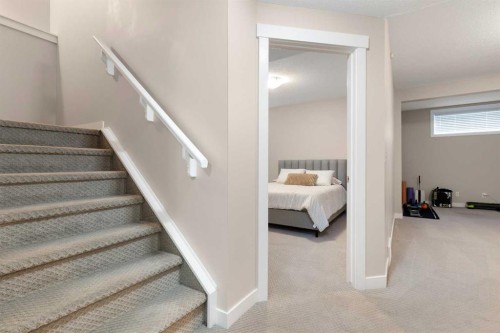 161 Cougar Ridge Close Sw, Calgary, AB 