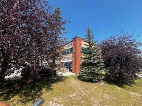 171-5120 47 Street Ne, Calgary, AB 