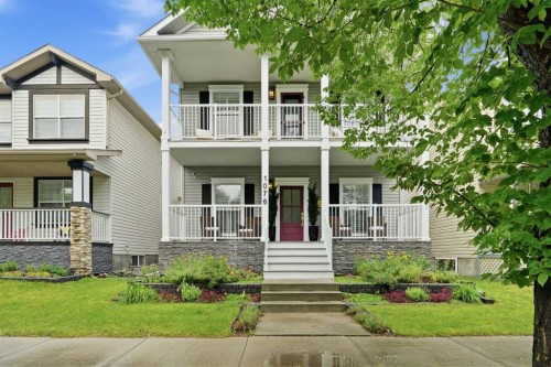 1076 Prestwick Circle Se, Calgary, AB - Outdoor With Facade