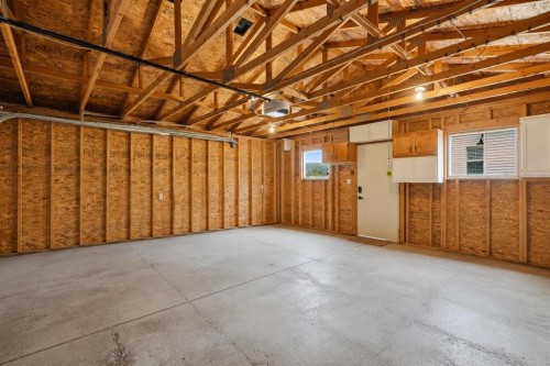 1076 Prestwick Circle Se, Calgary, AB - Indoor Photo Showing Basement