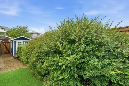 1076 Prestwick Circle Se, Calgary, AB - Outdoor