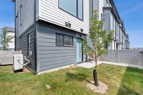 32 Evanscrest Court Nw, Calgary, AB - Outdoor