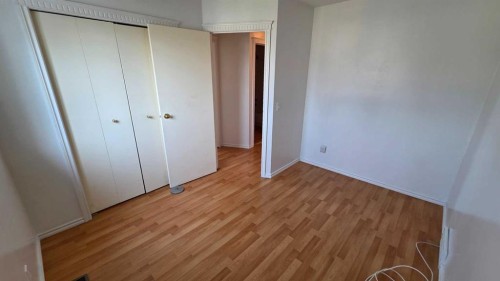 155 Applefield Close Se, Calgary, AB - Indoor Photo Showing Other Room