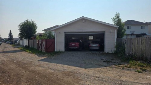 155 Applefield Close Se, Calgary, AB - Outdoor
