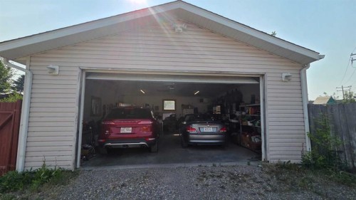 155 Applefield Close Se, Calgary, AB - Outdoor With Exterior