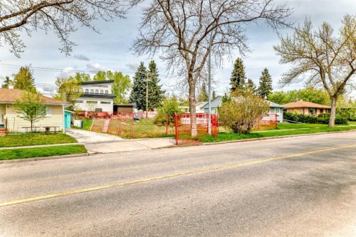 521 Northmount Drive Nw, Calgary, AB 