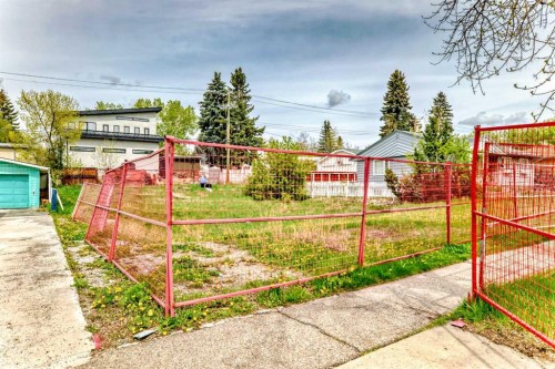 523 Northmount Drive Nw, Calgary, AB 