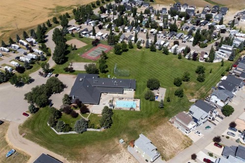 10 Cormorant Crescent, Rural Vulcan County, AB 