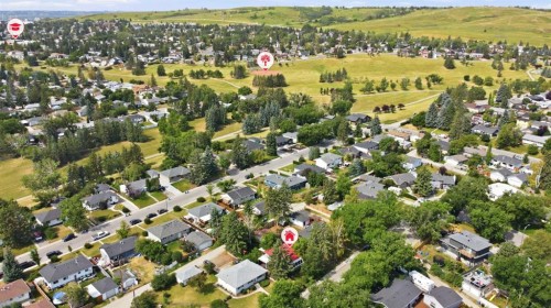 13 Tipton Place Nw, Calgary, AB - Outdoor With View