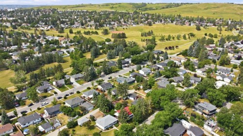 13 Tipton Place Nw, Calgary, AB - Outdoor With View