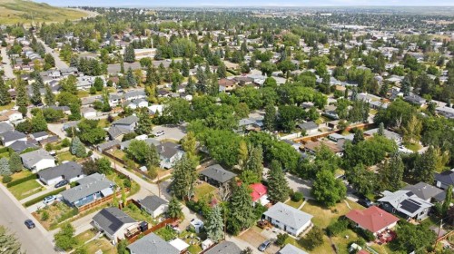13 Tipton Place Nw, Calgary, AB - Outdoor With View