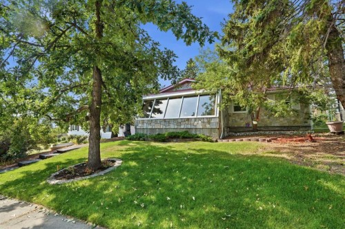 13 Tipton Place Nw, Calgary, AB - Outdoor With Deck Patio Veranda