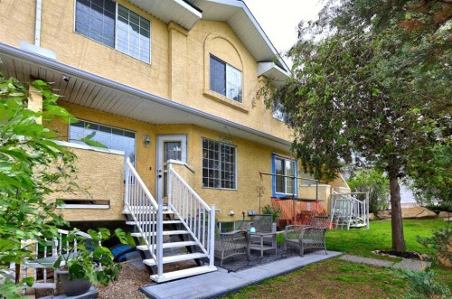 37 Beddington Gardens Ne, Calgary, AB - Outdoor