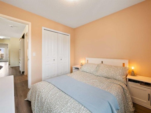 367 Auburn Crest Way Se, Calgary, AB - Indoor Photo Showing Bedroom