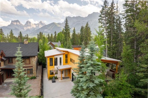 501 5 Street, Canmore, AB - Outdoor