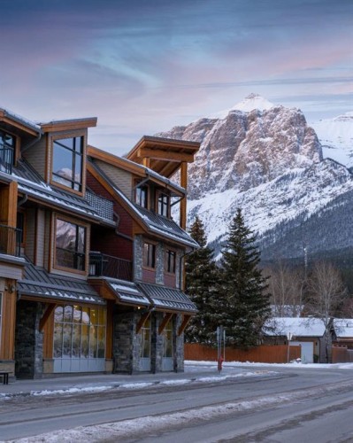 501 5 Street, Canmore, AB - Outdoor